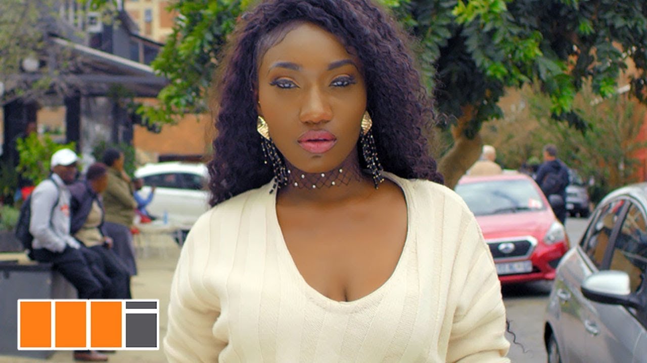VIDEO: Wendy Shay Ft. Bisa Kdei - Kiss Me On The Phone